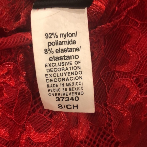 The Escante Collection Red Lace Nightdress Size XS-S - Picture 5 of 9